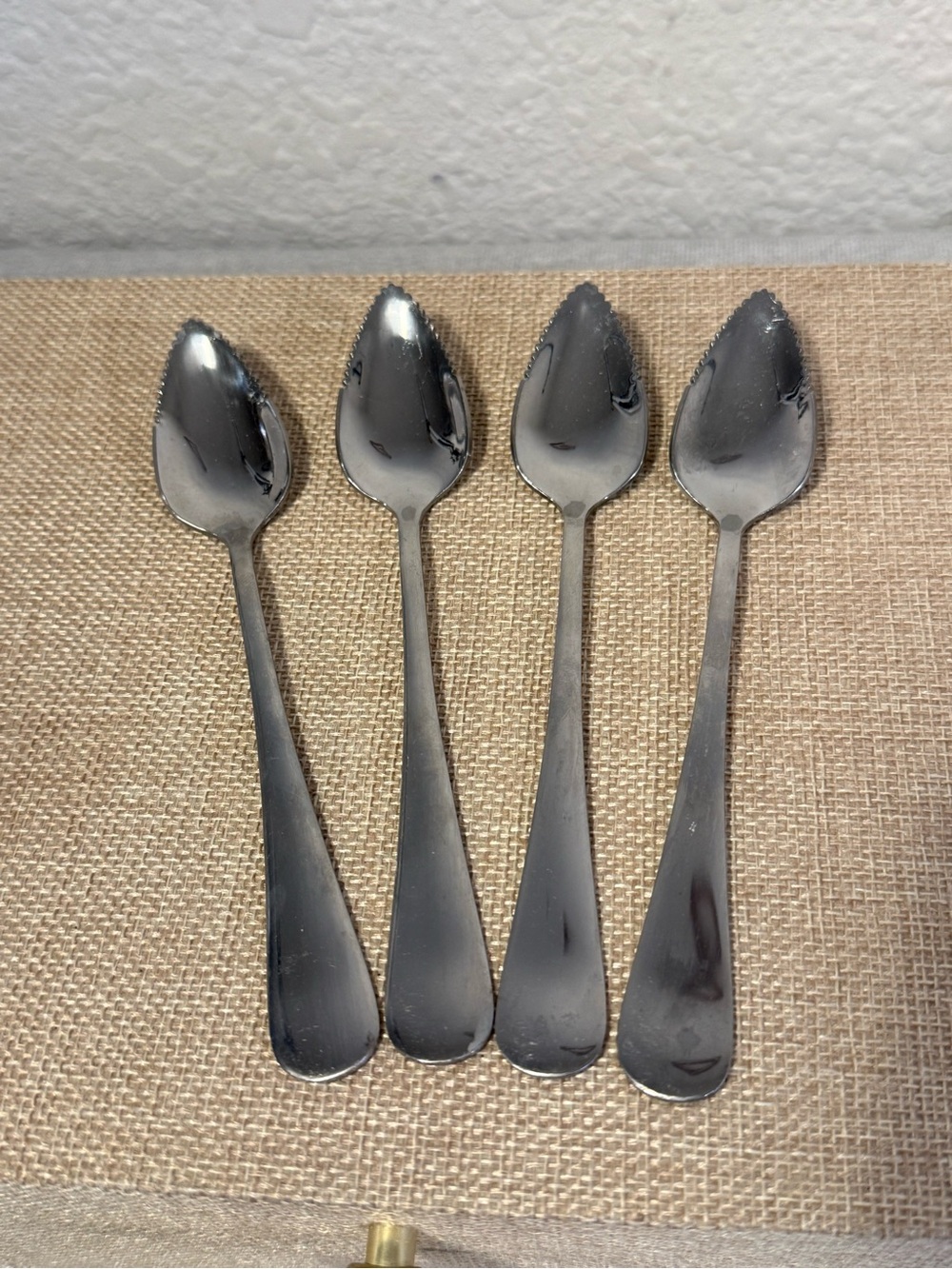 Vintage Stainless Steel Serrated Grapefruit Spoons Set of 4 Retro Citrus 6.5”